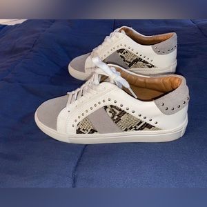 Steve Madden Annita Snake Skin Suede Sneakers Women's Size 6.5